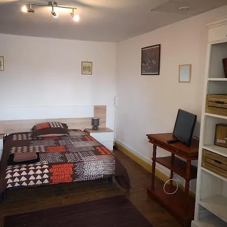 Chambres Avec Salle De Bains Et Cuisine En Centre Ville Argenton Sur Creuse Exterior photo