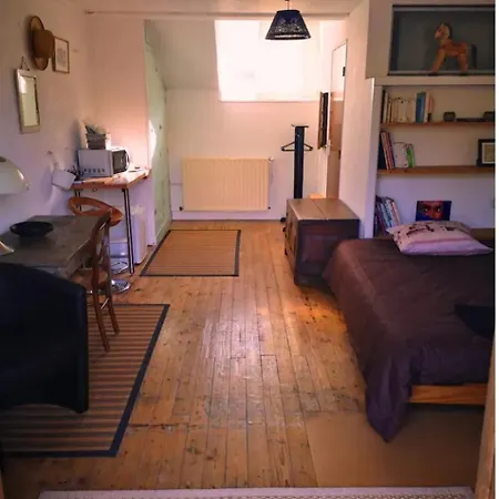 Chambres Avec Salle De Bains Et Cuisine En Centre Ville Argenton Sur Creuse Exterior photo
