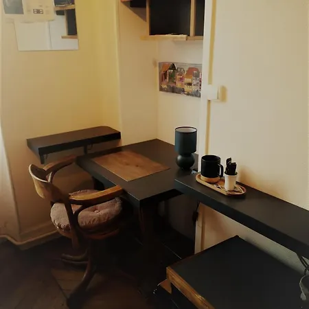 Chambres Avec Salle De Bains Et Cuisine En Centre Ville Argenton Sur Creuse Exterior photo