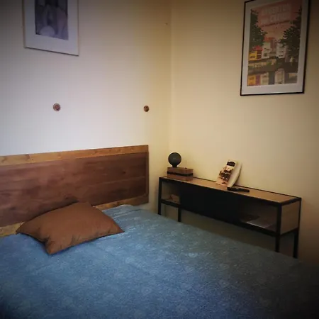 Chambres Avec Salle De Bains Et Cuisine En Centre Ville Argenton Sur Creuse Exterior photo