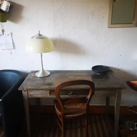 Chambres Avec Salle De Bains Et Cuisine En Centre Ville Argenton Sur Creuse Exterior photo