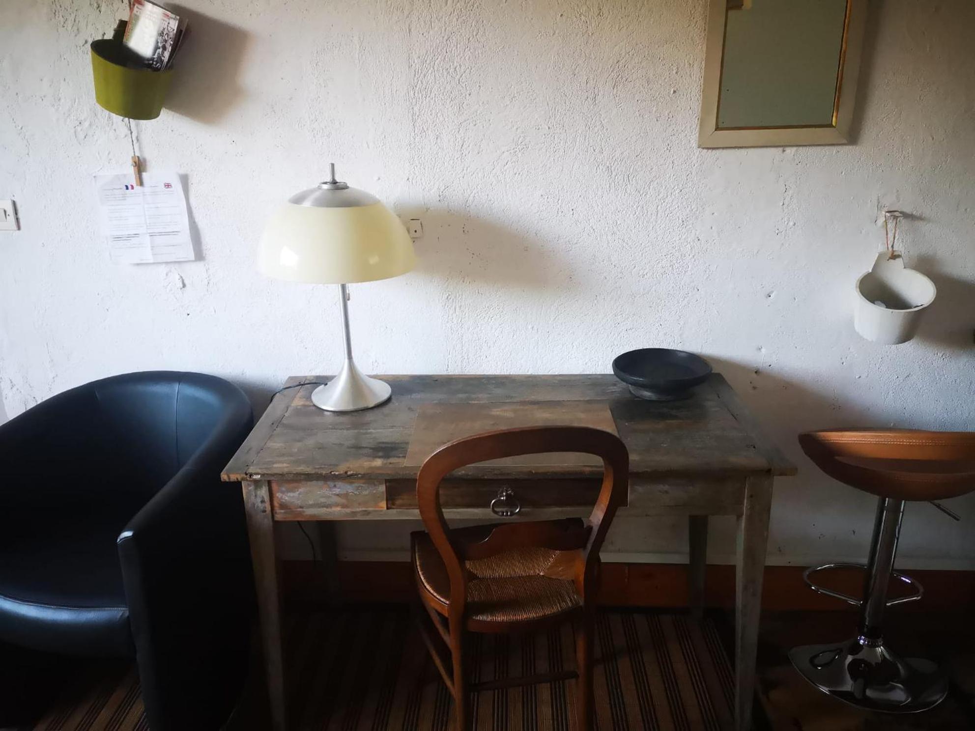 Avec Salle De Bains Et Cuisine En Centre *